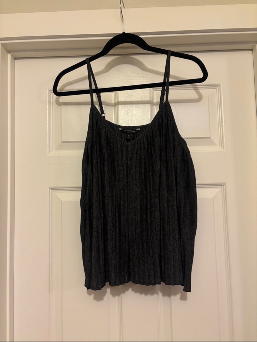 Banana Republic Flowy Black Ribbed Spaghetti-Strap Cami